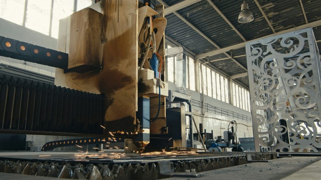 oil-1 cemrecan yurtman 9lsghickv0 unsplash